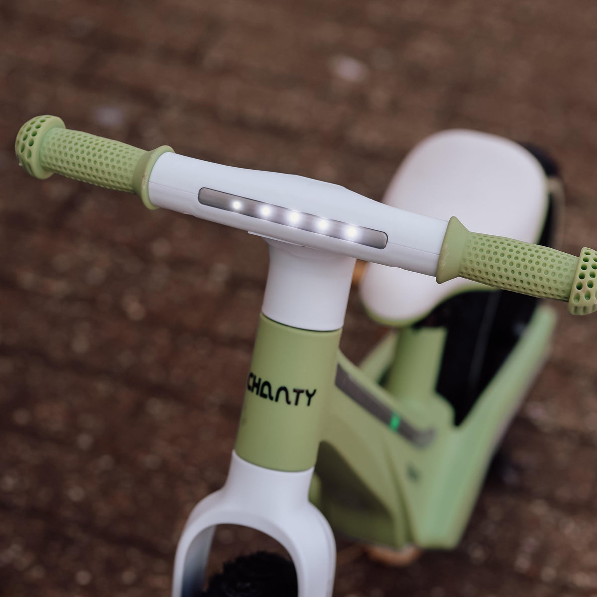 Chanty Go Green Balance Bike | With Integrated Light