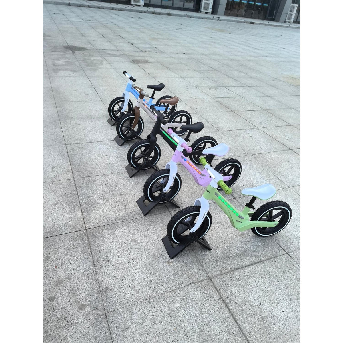 Balance bike with light | LED lighting | 2-6 years