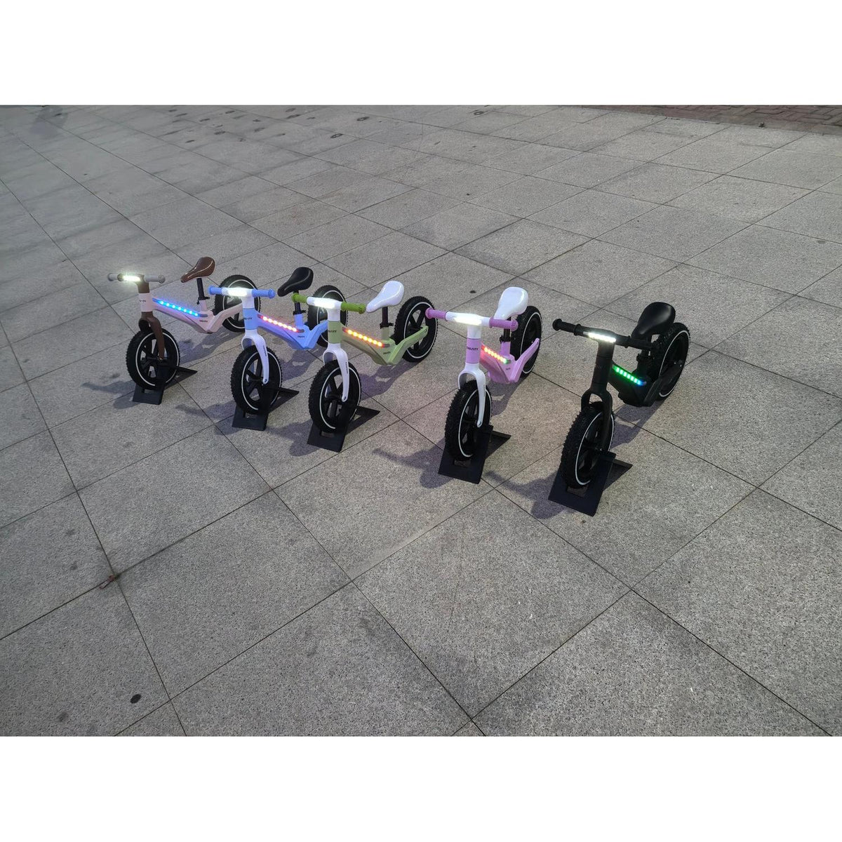 Balance bike with light | LED lighting | 2-6 years