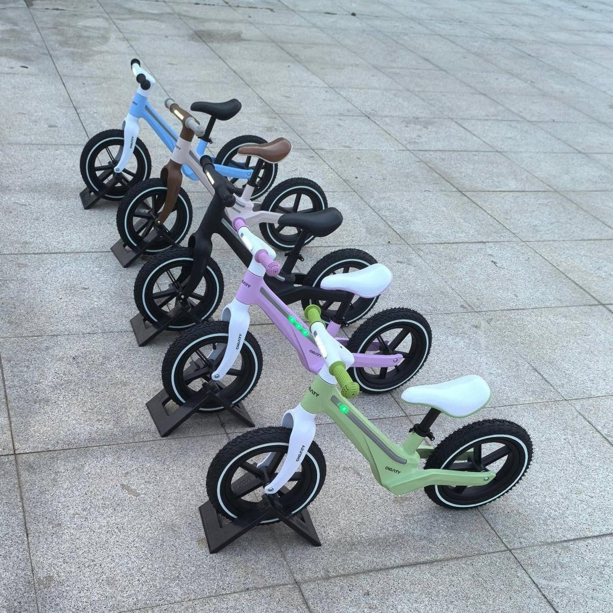Balance bike with light | LED lighting | 2-6 years