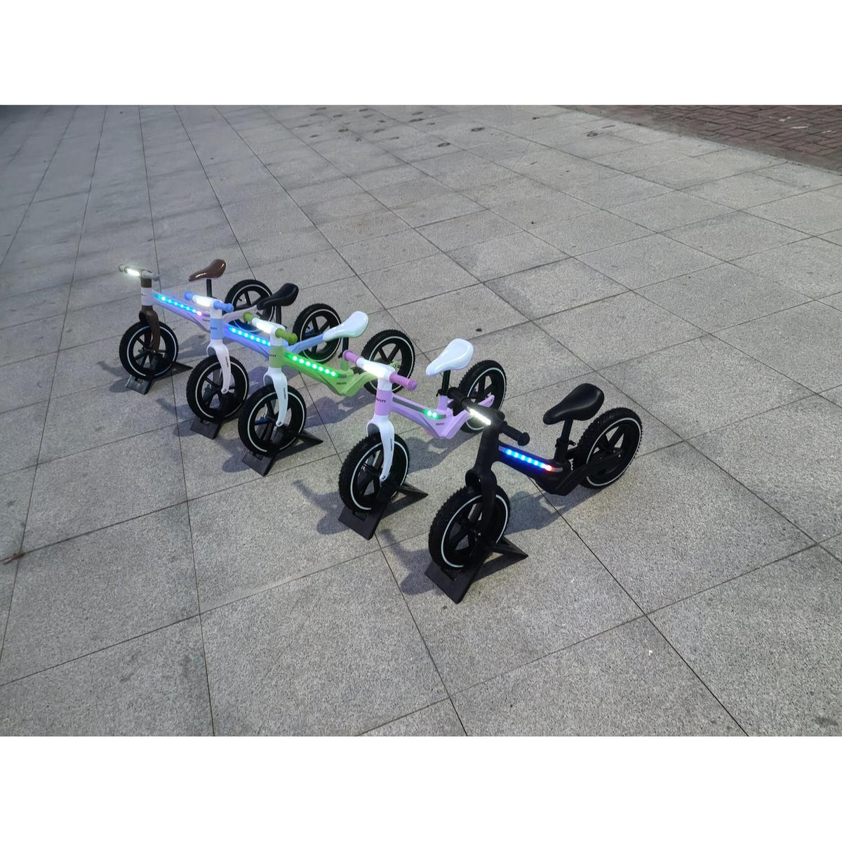 Balance bike with light | LED lighting | 2-6 years